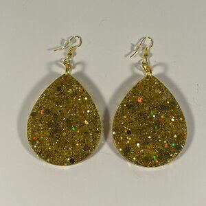 Gold Resin Chunky Glitter Dangle Earrings Teardrop Shape NWT